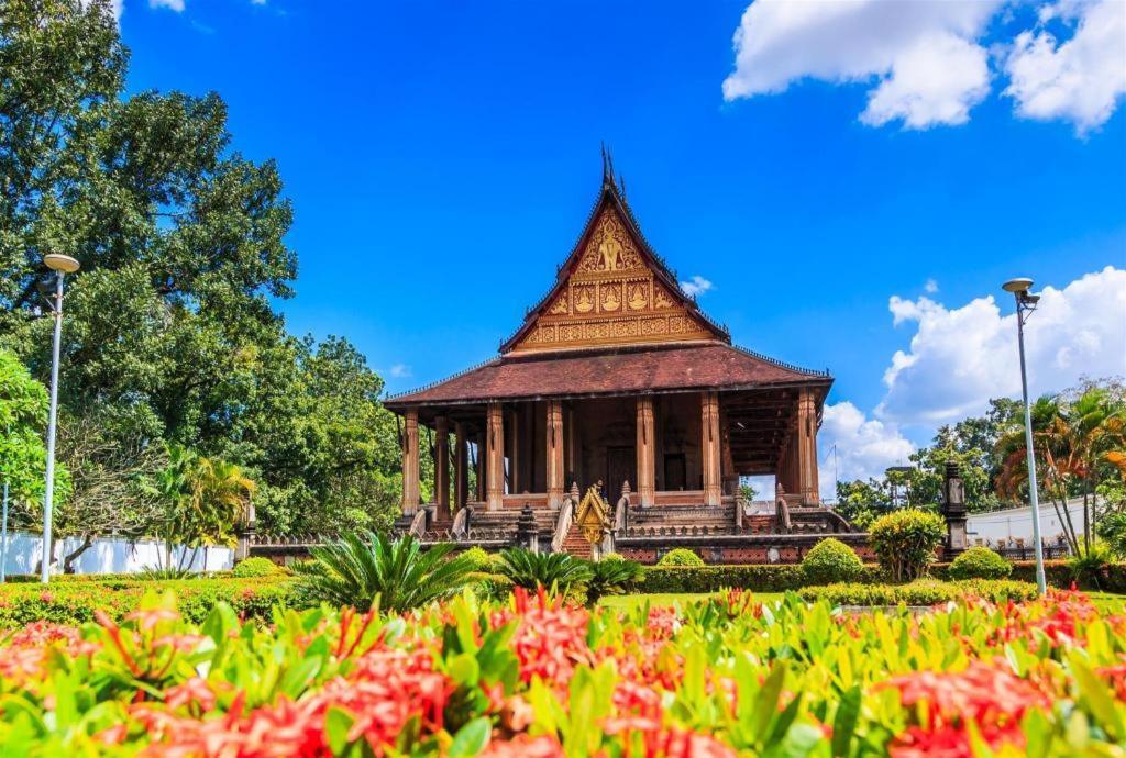 Continental Plaza Vientiane Hotel Ban Nongdouang Buitenkant foto